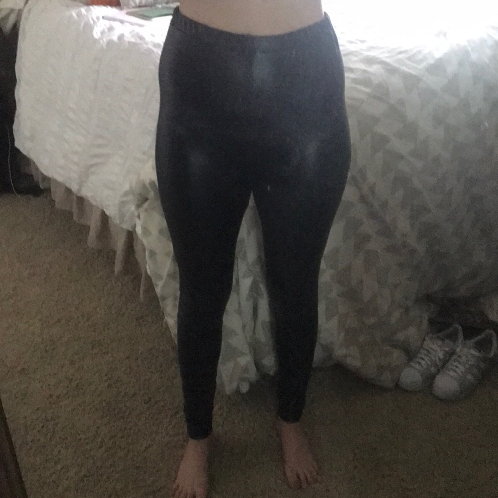 Faux leather leggings